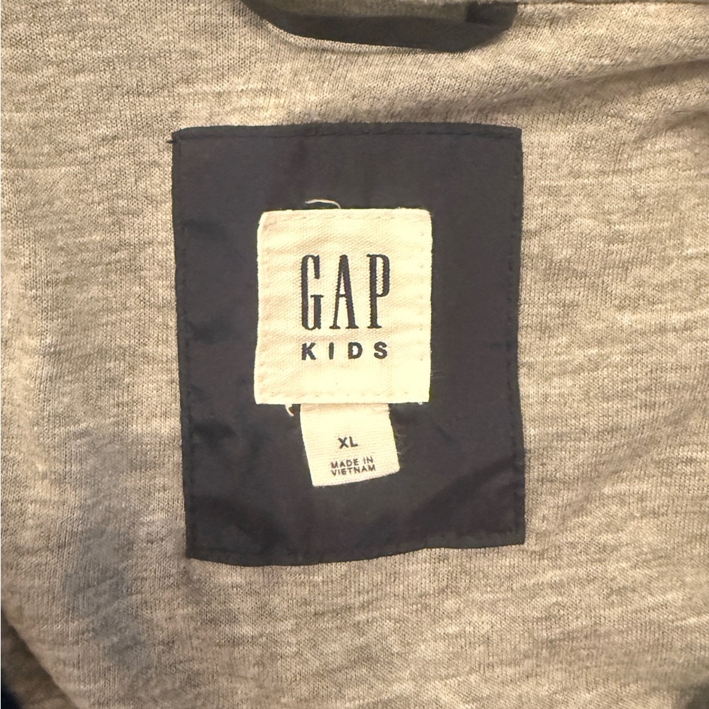 Boy’s GAP Kids Navy Hooded Windbreaker - Picture 3 of 3